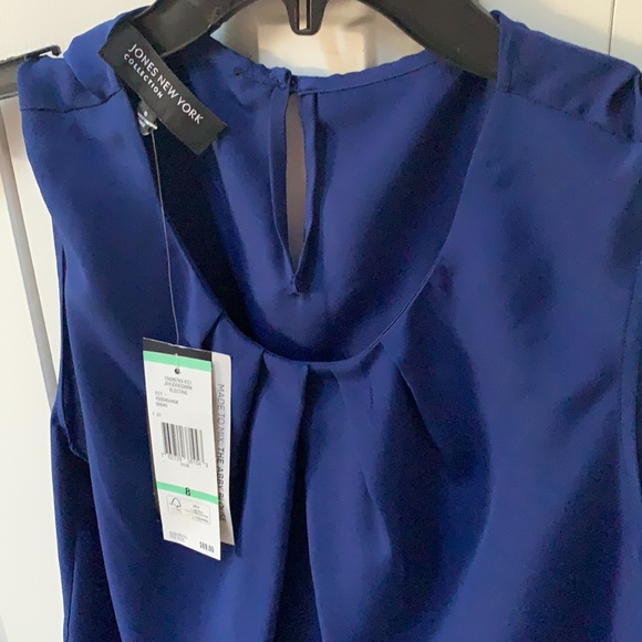 Jones New York Sleeveless Blouse - Picture 2 of 7